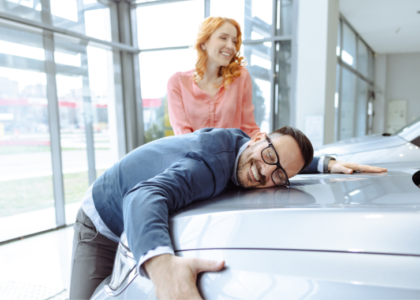 Why to Select Universal Car Sales to Buy Your Dream Car